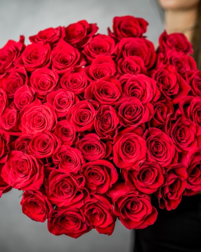 Букет из 49 красных роз 60 см купить с доставкой в Санкт-Петербурге