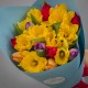 Букет 10 тюльпанов 9 нарциссов - Корпоративный купить с доставкой в Санкт-Петербурге