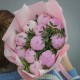 Букет из 11 розовых пионов с фисташкой купить с доставкой в Санкт-Петербурге
