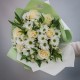 Букет из 7 роз, 3 хризантем и 9 альстромерий белого цвета купить с доставкой в Санкт-Петербурге