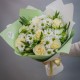 Букет из 7 роз, 3 хризантем и 9 альстромерий белого цвета купить с доставкой в Санкт-Петербурге